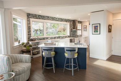 Kitchen - coastal kitchen idea in Vancouver