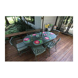 A Russell Retreat - Outdoor Dining Sets
