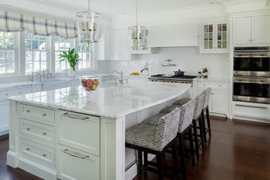 Inspiration for a timeless kitchen remodel in Boston