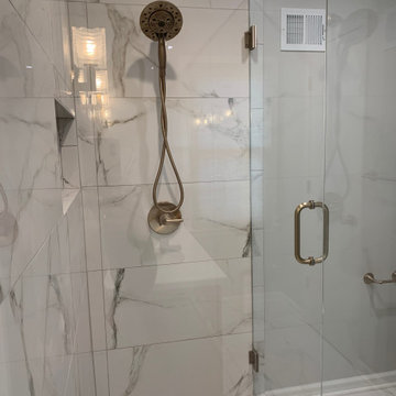 Overland Park Primary Bath
