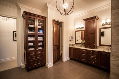 Example of a trendy bathroom design in St Louis
