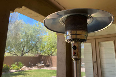 Inspiration for a contemporary patio remodel in Phoenix