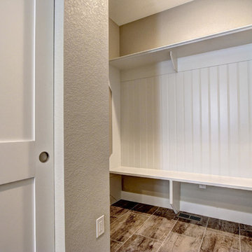 Eastout - Mudroom