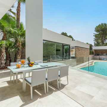 Modern Villa in Son Vida, Mallorca with beach Pool