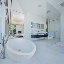 Glass Washroom