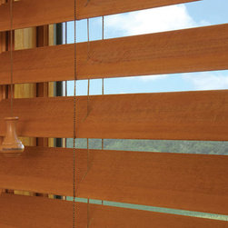 Hunter Douglas Parkland&trade; Reflections&reg; Wood Blinds - Window Blinds