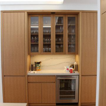 Contemporary Kitchen in white oak
