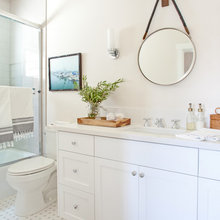 TOP FLOOR -- main bathroom
