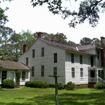 215 year old antebellum mansion