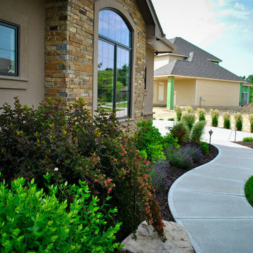 Rustic Silver Leaf Estate