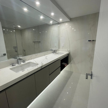 V Residence | Modern Design-Build Bathrooms