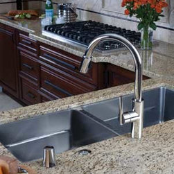 East Linear - Kitchen Faucets