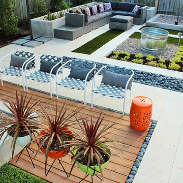 California Desert Influence, great space for entertaining.