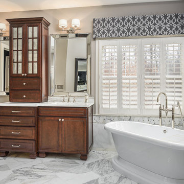 Freestanding Tub, Storage Tower