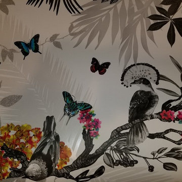 Property Brothers hired Seamingly Straight to install some wallpaper 2019