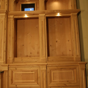 Bath/Closet 2