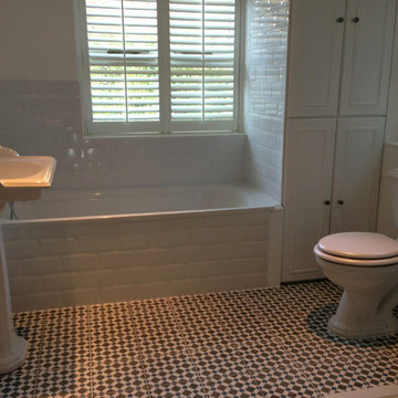Traditional Bathroom