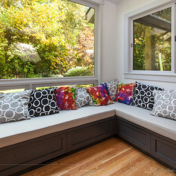 Window seat with throw pillows