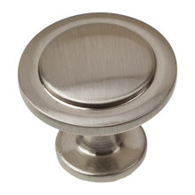 Knobs and pulls