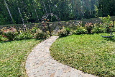 Photo of a modern landscaping in Charlotte.