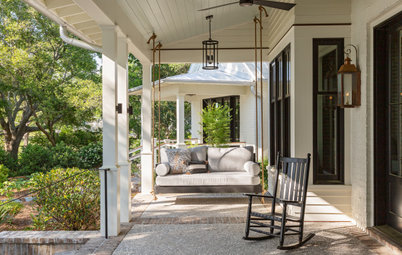 10 Welcoming Front Porches Ready for Warm Weather