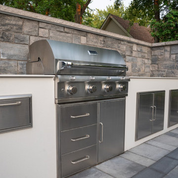 Luxury Poolside Gazebo & Outdoor Living