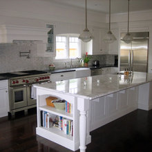 Peninsula off kitchen