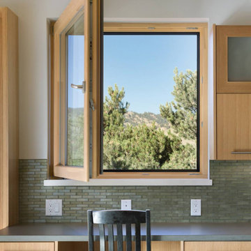 Zola tilt & turn windows