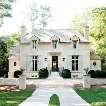 The house looked like a cut out from Architects