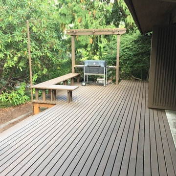 Mercer Island Clear Cedar Woodland Deck