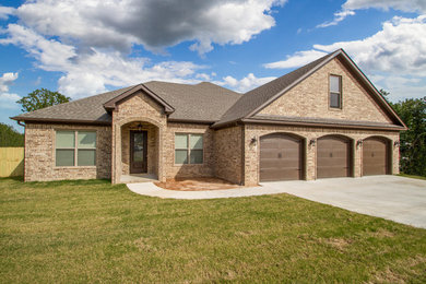 Inspiration for a timeless exterior home remodel in Little Rock