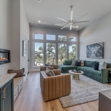 Modern European: 3,830 ft², 4 BR/3 BA/1 ST