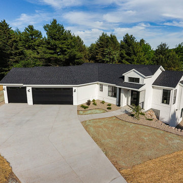 Modern Farmhouse in Wausau, Wisconsin