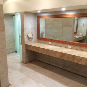 Tocadores con placa de marmol.