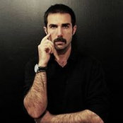 Hossein Nic Akhtar's photo