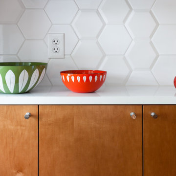 Fresh Mid-Century Kitchen Reno
