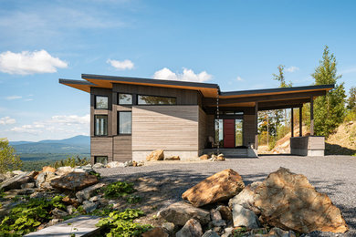 Exterior home photo in Montreal