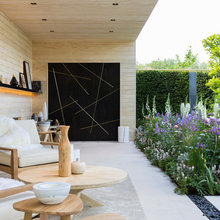 landscaping / yard