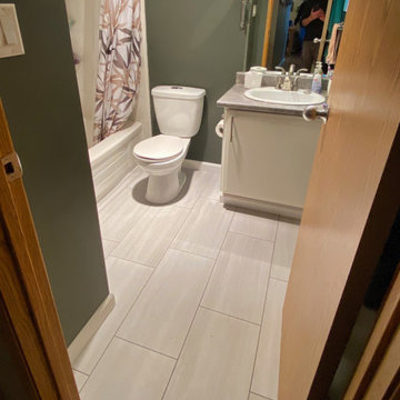 Bathroom vinyl plank flooring (After)