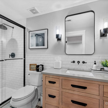 Modern Alan Farmhouse Bathroom