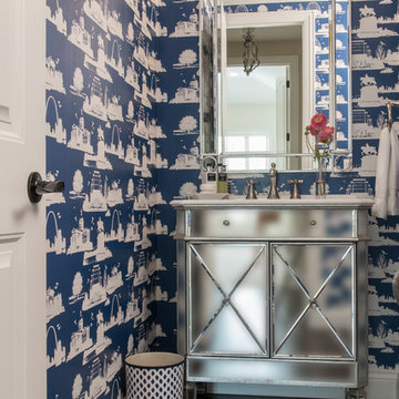 Charming Bathroom Designs: Wallpaper Remains a Classic!
