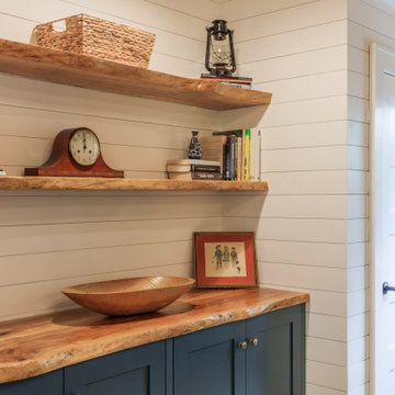 Holiday Cabin