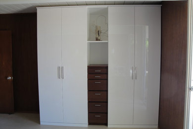 Inspiration for a contemporary bedroom remodel in San Francisco