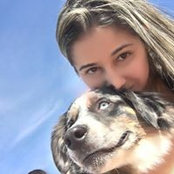 Ariane Botelho's photo