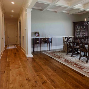 Réalisation d'une salle à manger tradition.