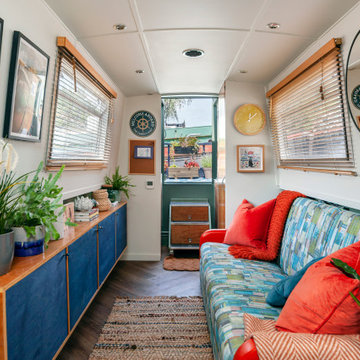The Cheeky Pint Narrowboat - Colourful Built In Storage
