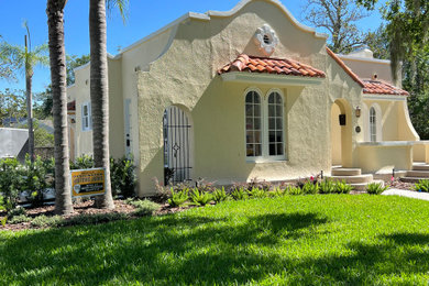 Traditional exterior home idea
