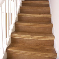 Oak Stair Cladding - &Eacute;l&eacute;ment d'Escalier