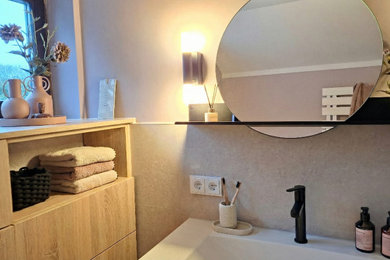 Modernes Badezimmer
