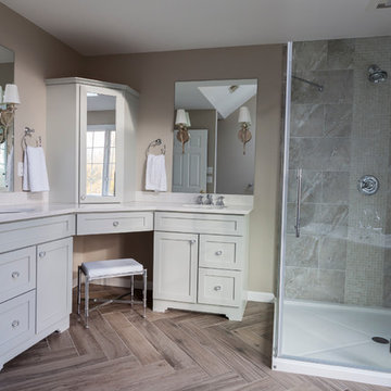 Bathroom: Timeless Traditional